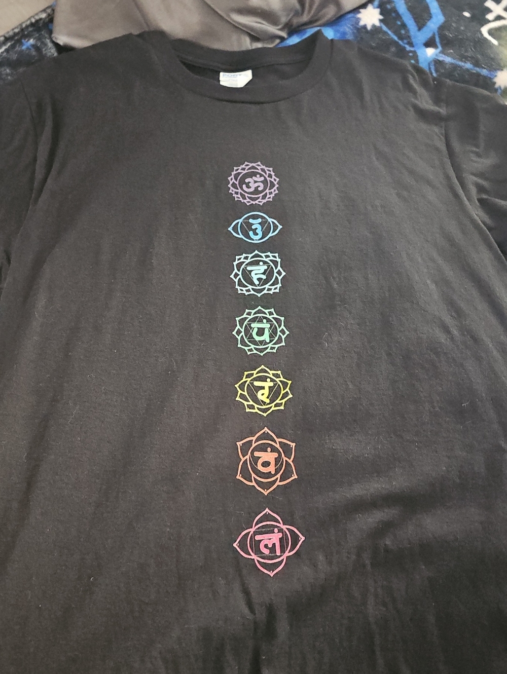 NWOT Black Unisex Chakra Graphic Tee - Brand Unknown